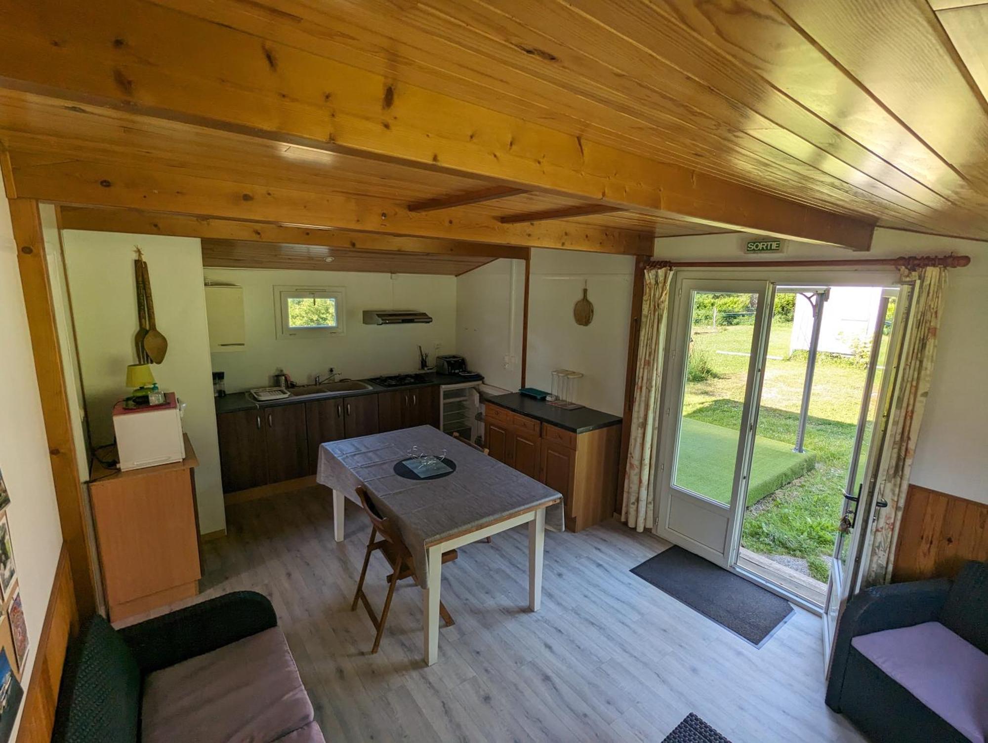 Hotel Couette Et Tartinettes Bretagne-d'Armagnac Esterno foto